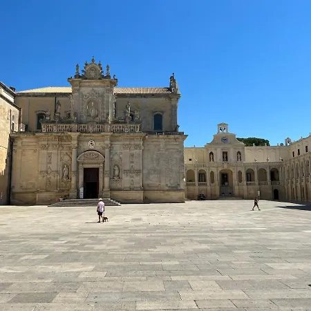 Ai Propilei Del Duomo Luxury Vakantiehuis Lecce