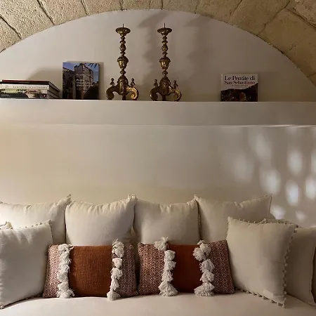 Ai Propilei Del Duomo Luxury Holiday home Lecce